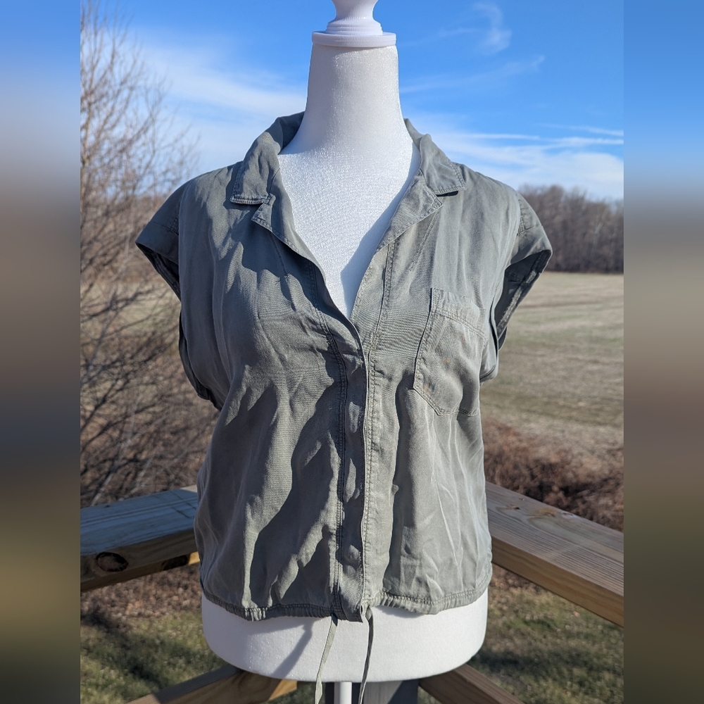Abercrombie & Fitch Sleeveless Drawstring Top Brand New Olive Green